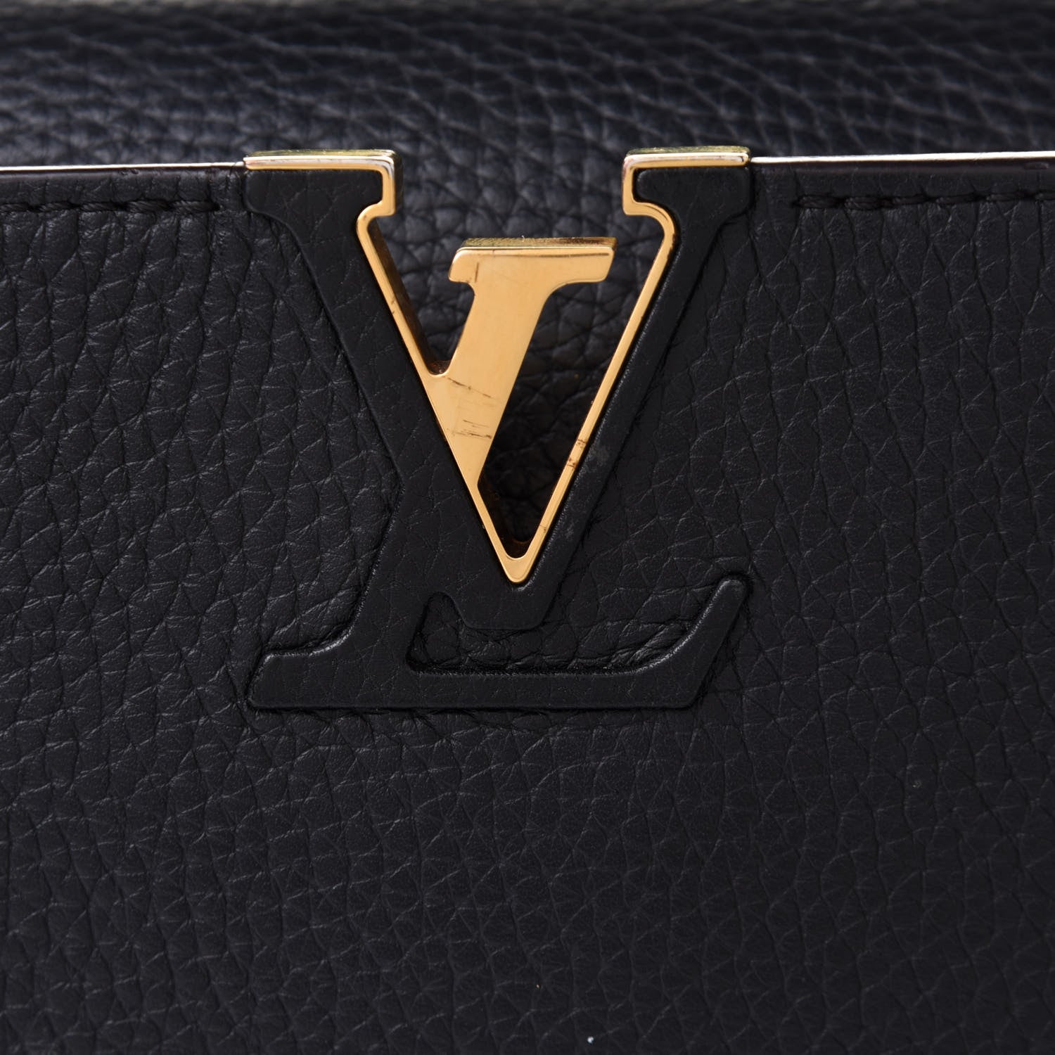Louis Vuitton Taurillon Capucines BB Black 7 of 10