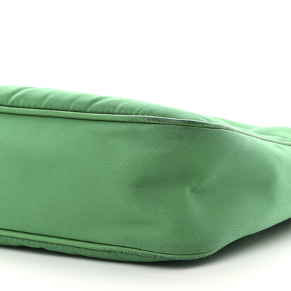 Prada Nylon Re-Edition 2005 Shoulder Bag Menta 11 of 14