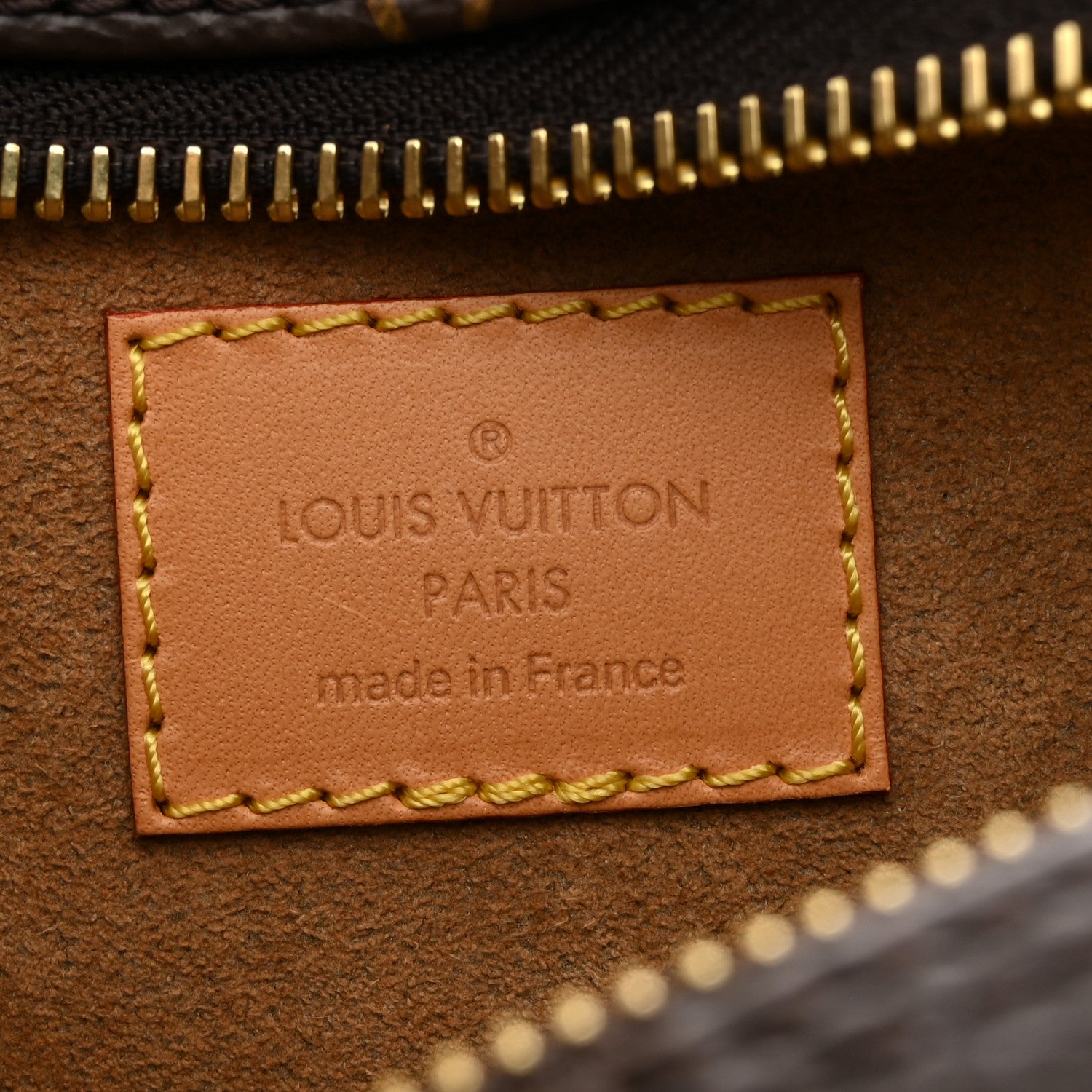 Louis Vuitton Monogram Loop 6 of 9