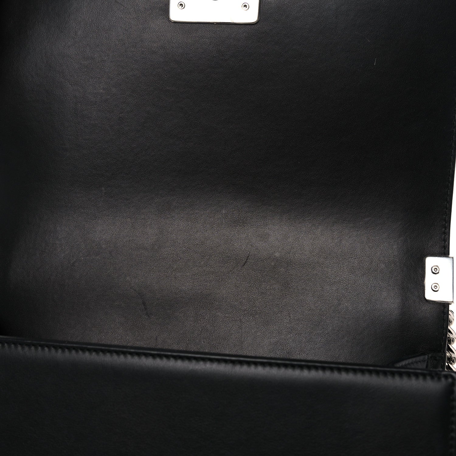 Chanel Calfskin Pearl Chevron Medium Boy Flap Black 13 of 18