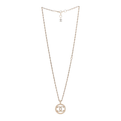 Chanel Pearl CC Round Pendant Necklace Gold 3 of 7