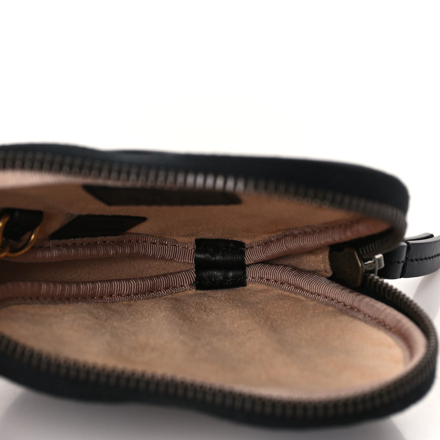 Calfskin Matelasse Chevron GG Marmont Heart Coin Purse Black