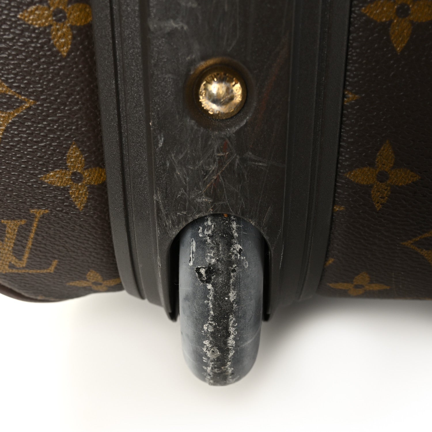 Louis Vuitton Monogram Pegase 60 8 of 10