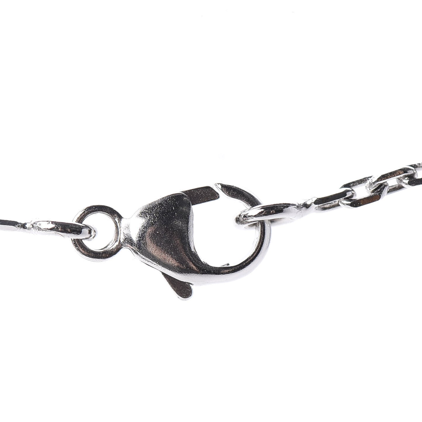 Swift O'Maillon Pendant Necklace White