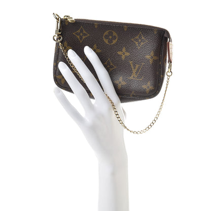 Louis Vuitton Monogram Mini Pochette Accessories 2 of 8