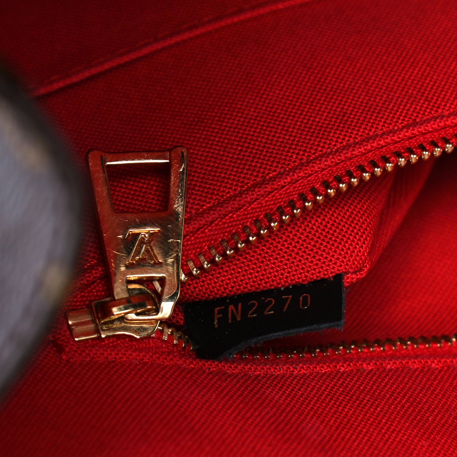 Louis Vuitton Reverse Monogram Giant Onthego GM 6 of 16