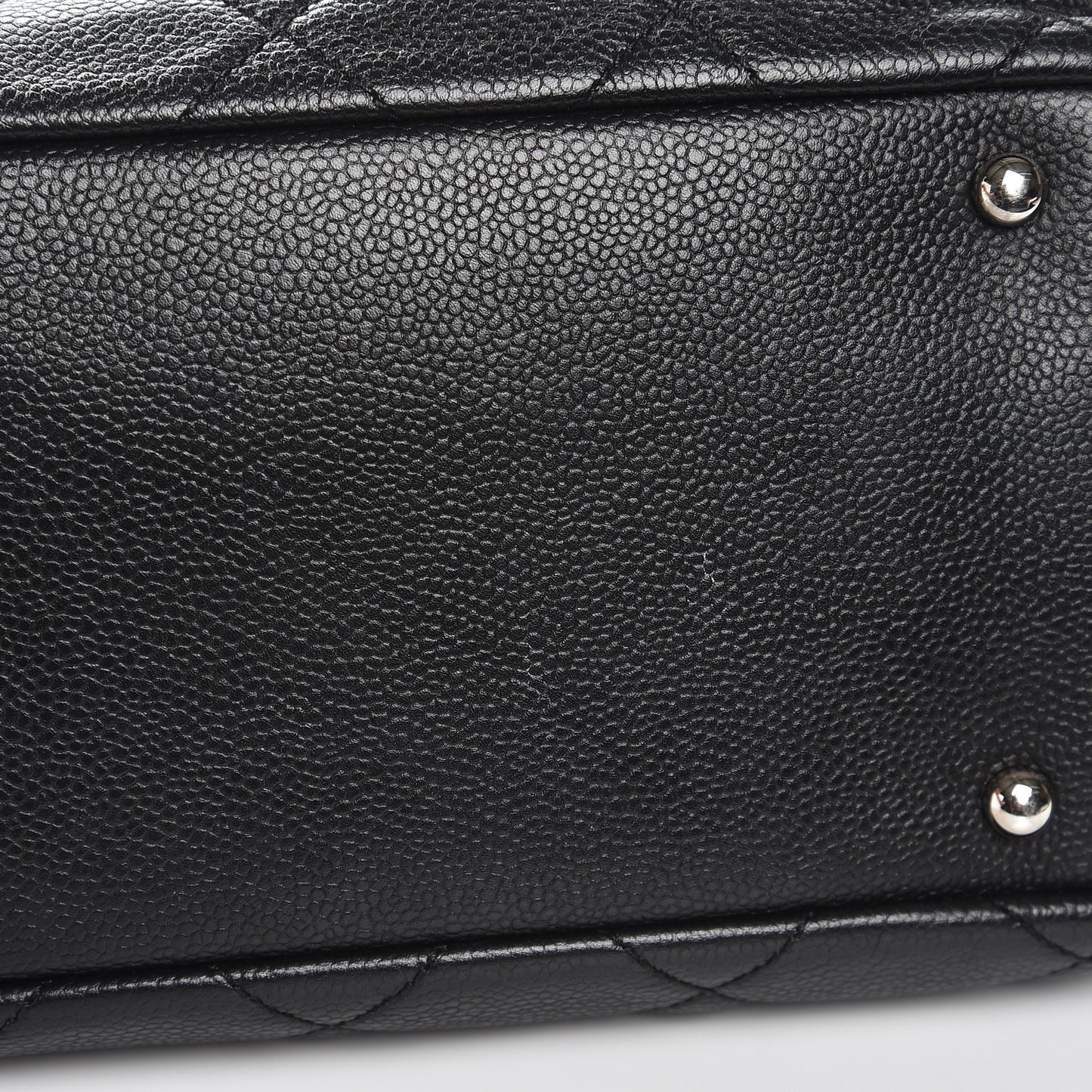 Caviar CC Timeless Tote Black