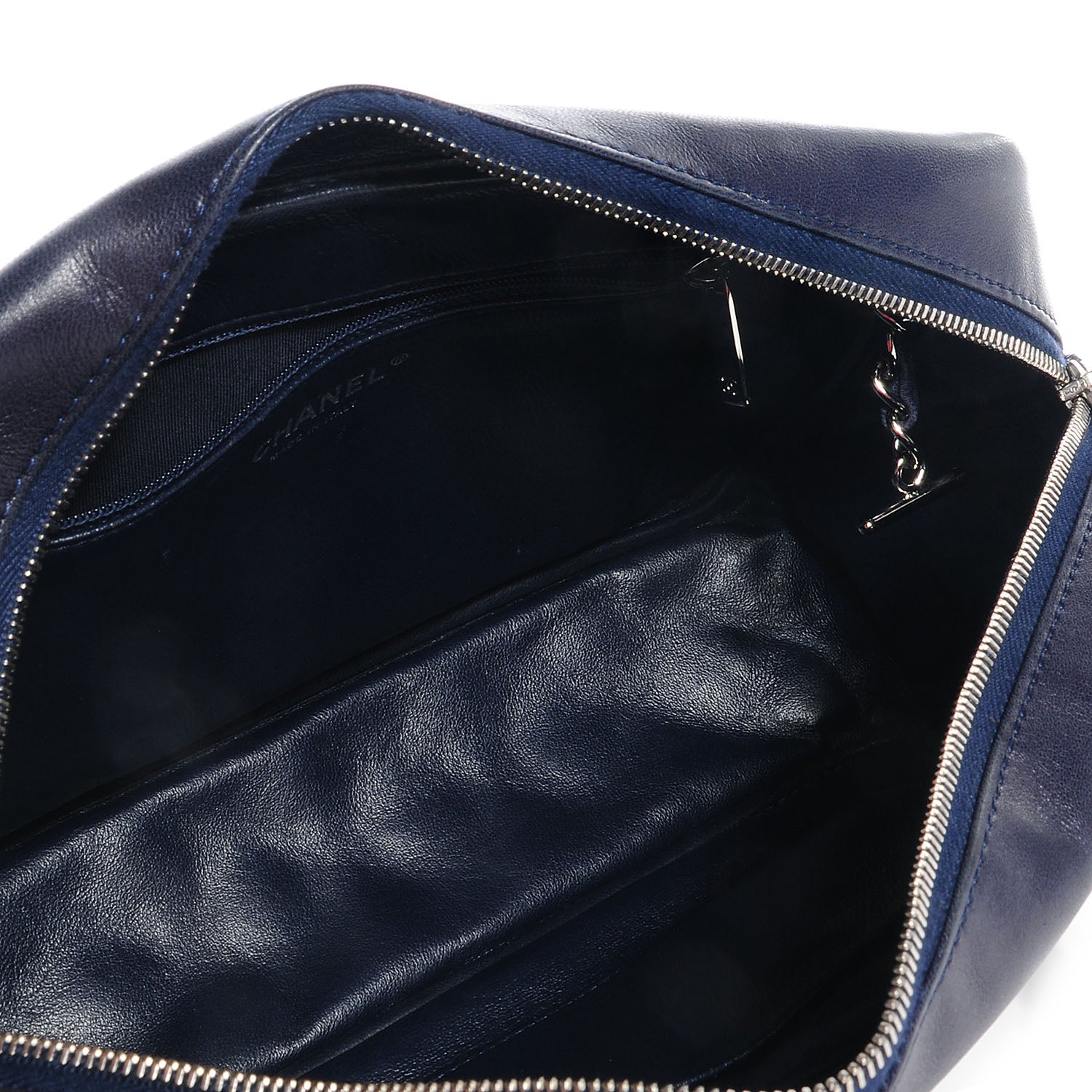 Chanel Lambskin Medium Camera Case Navy 7 of 9