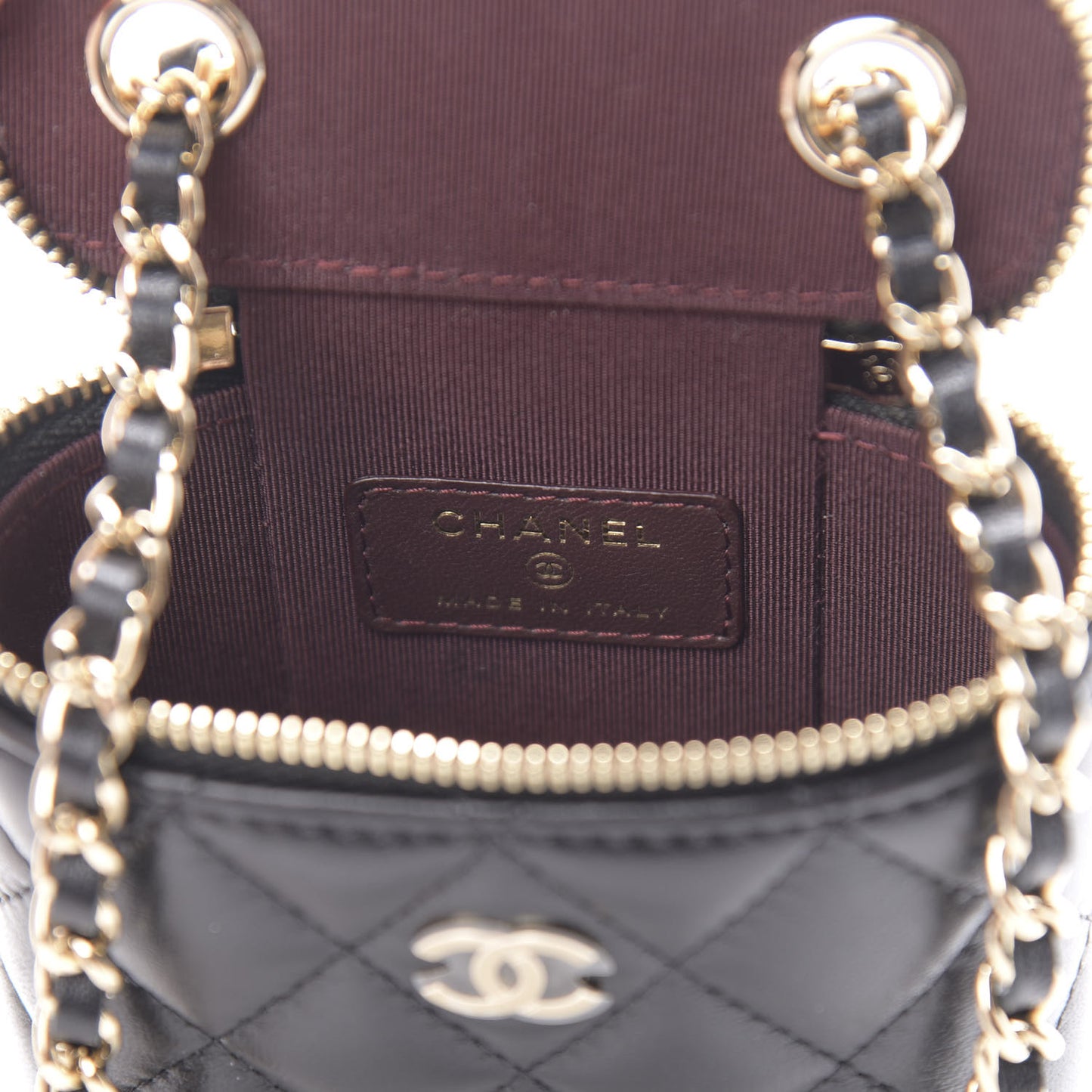 Lambskin Quilted Small Vertical Coco Beauty Vanity Case With Chain Black