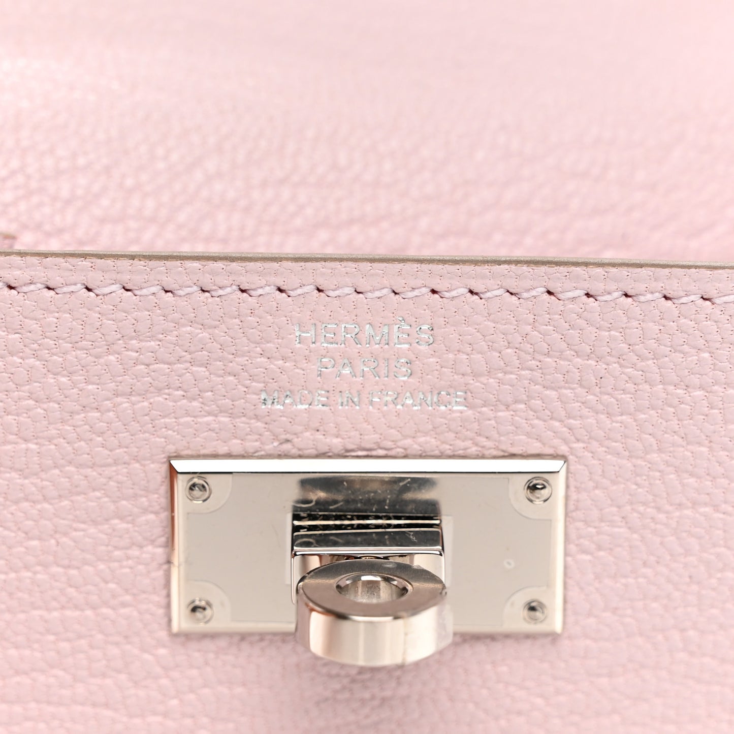 Chevre Mysore Kelly Pocket Compact Wallet Mauve Pale
