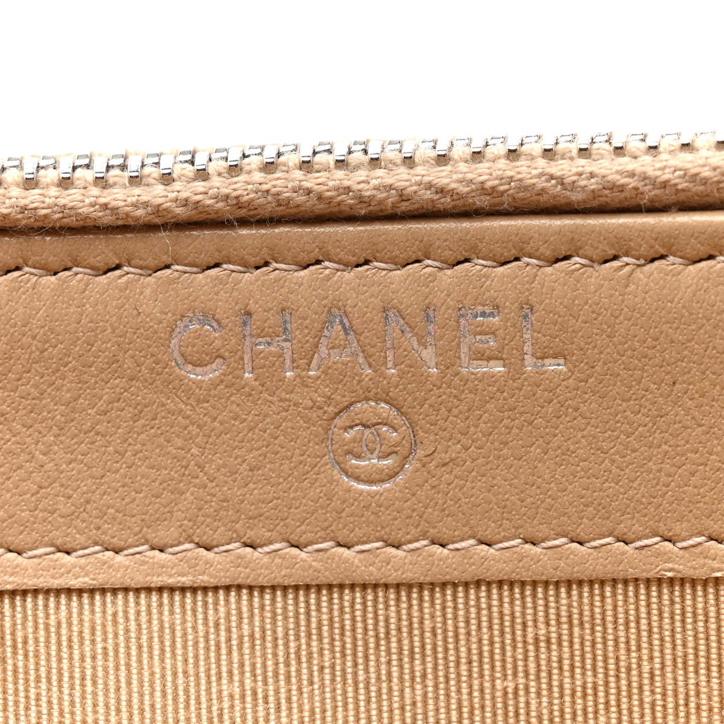 Iridescent Caviar Quilted Small Clutch With Chain Beige