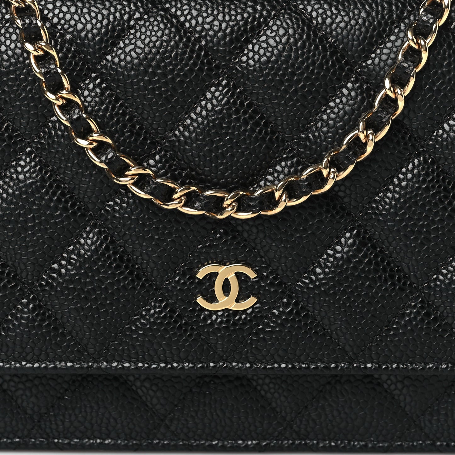 Caviar Quilted Wallet on Chain WOC Black