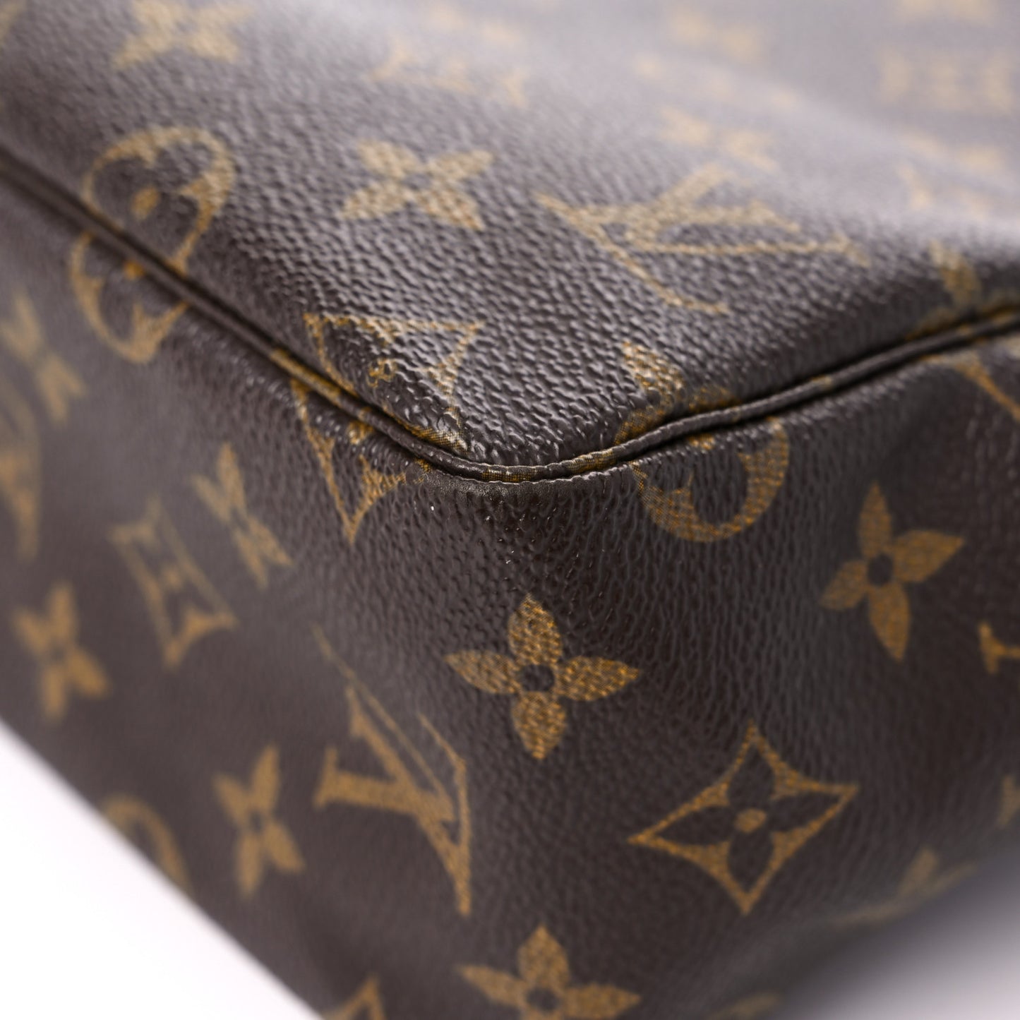 Monogram Trousse Toilette 28
