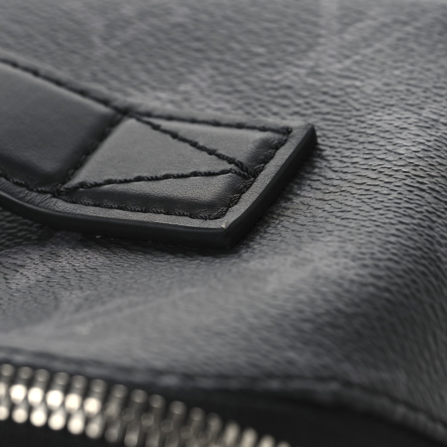 Louis Vuitton Monogram Eclipse Toiletry Bag 2 7 of 7