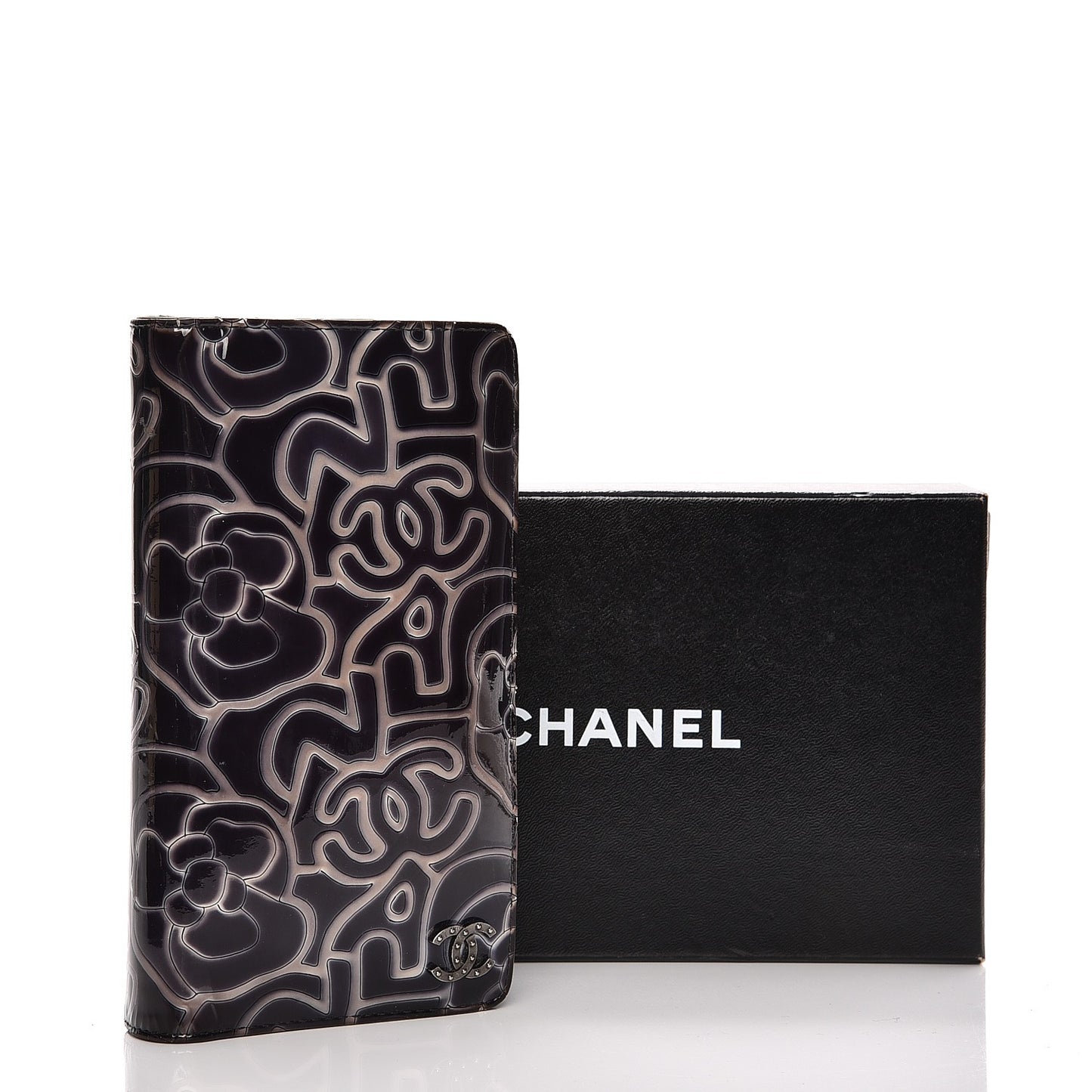 Patent Camellia Large Yen Wallet Black