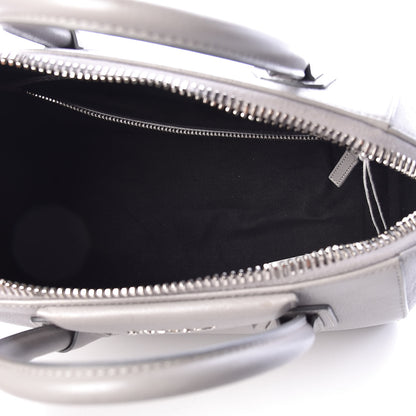 Givenchy Sugar Goatskin Small Antigona Pearl Grey 5 of 13