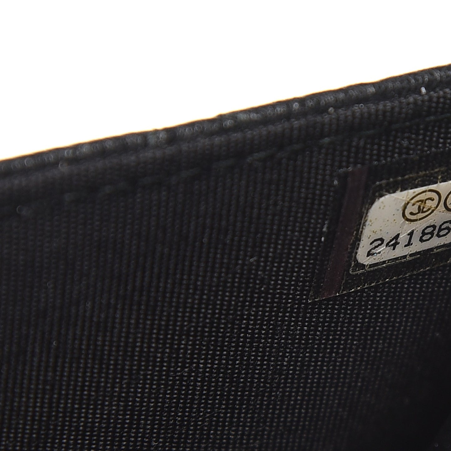 Crumpled Calfskin Quilted Wallet On Chain WOC So Black