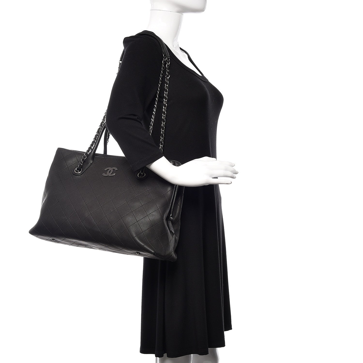 Chanel Grained Vegetal Calfskin Urban Shopping Tote Black 2 of 12