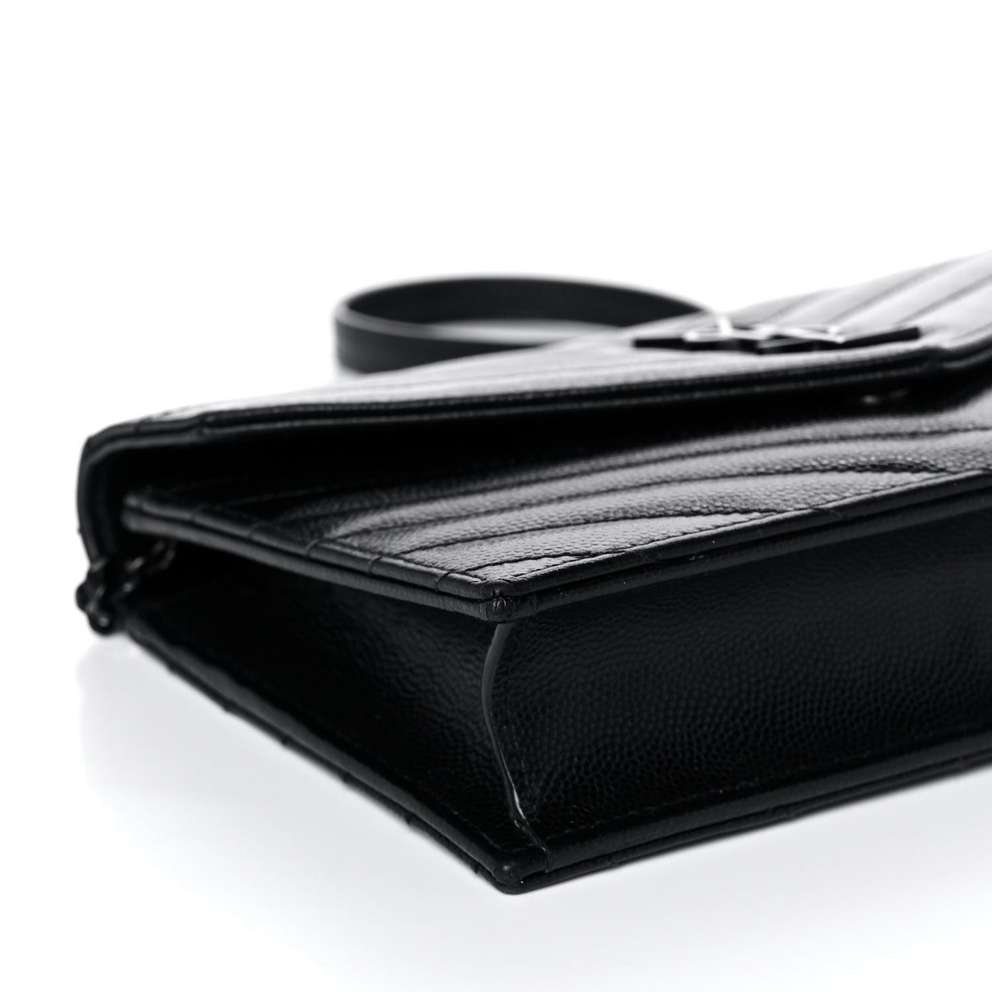 Grain De Poudre Matelasse Chevron Monogram Monochrome Envelope Chain Wallet Black