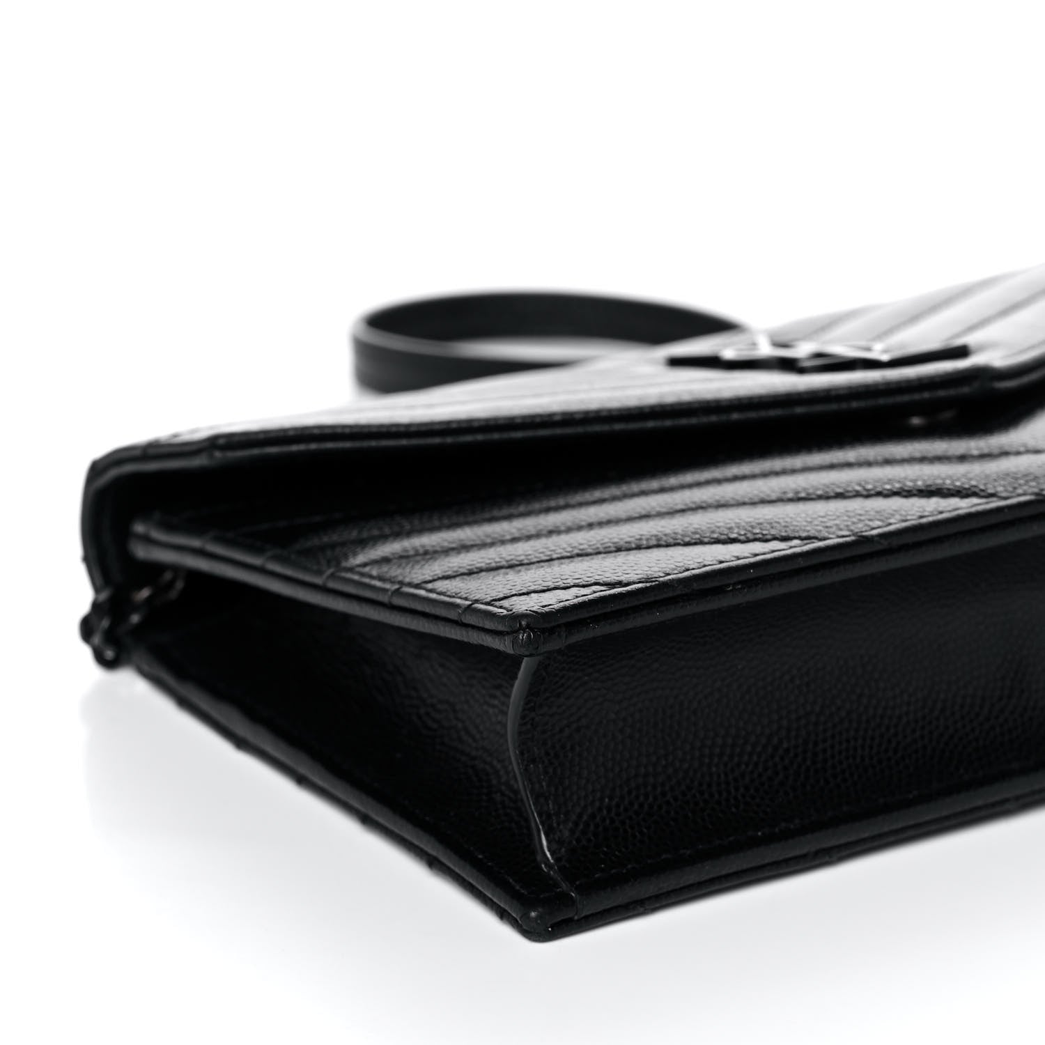 Saint Laurent Grain De Poudre Matelasse Chevron Monogram Monochrome Envelope Chain Wallet Black 8 of 10