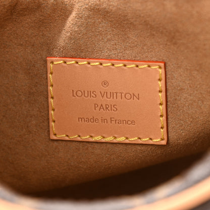Louis Vuitton Monogram Loop 6 of 9
