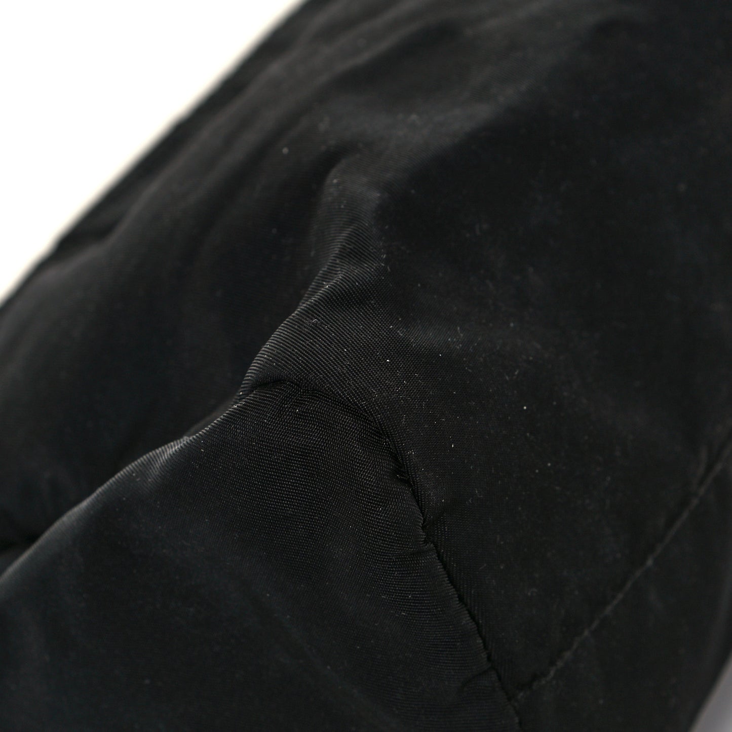 Nylon Tessuto Cosmetic Pouch Black