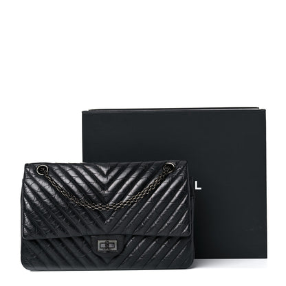 Chanel Aged Calfskin Chevron Quilted 2.55 Reissue 226 So Black 18 of 18