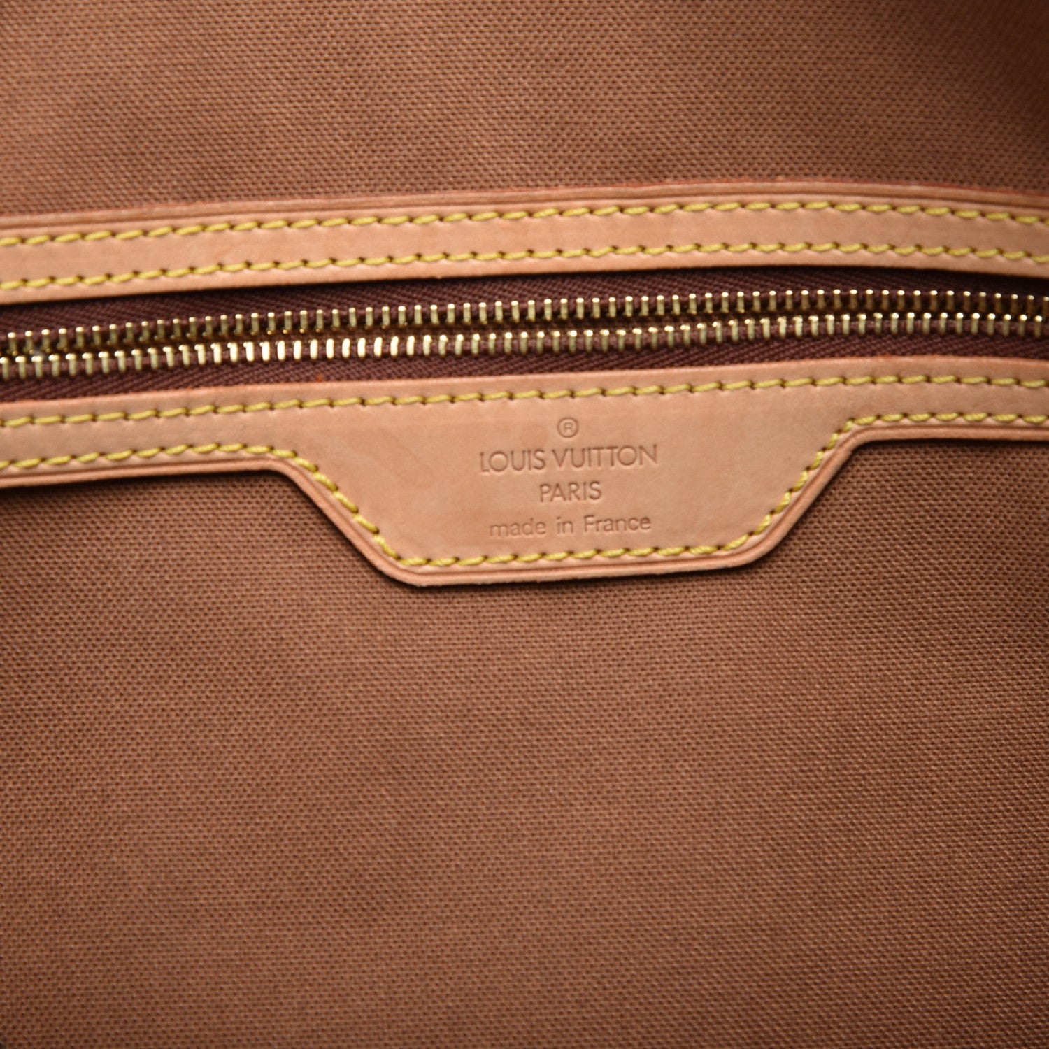 Louis Vuitton Monogram Cabas Mezzo 11 of 18