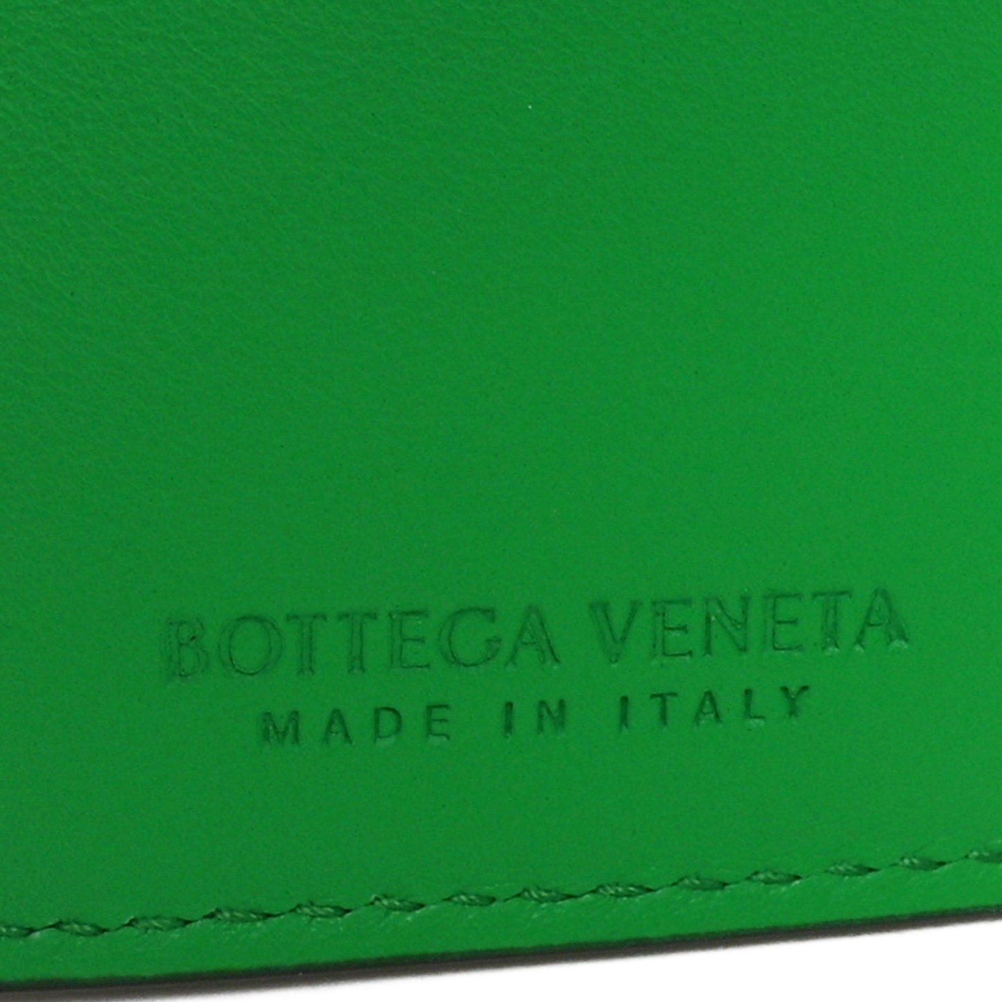 Nappa Intrecciato Bi-Fold Wallet Black Parakeet