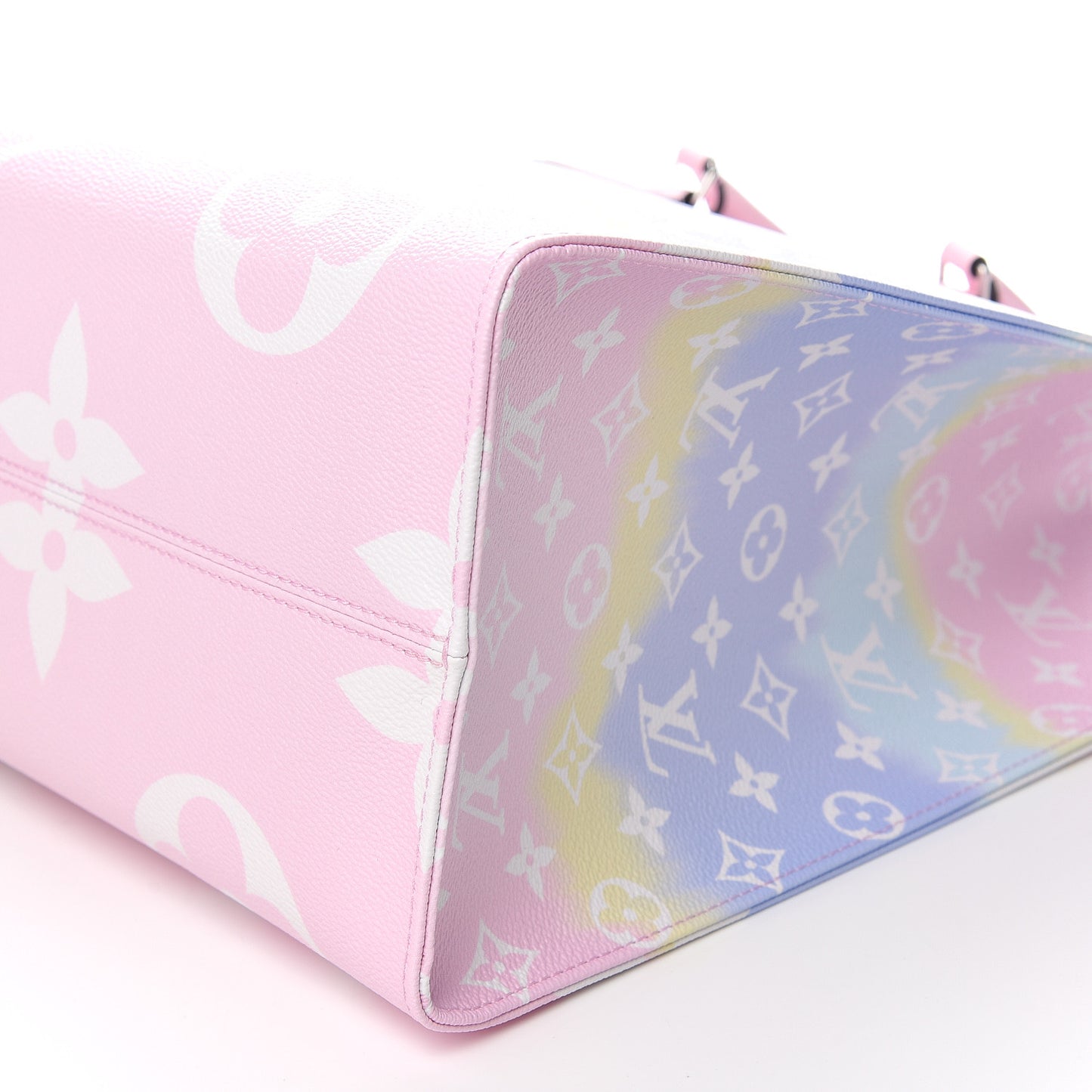 Monogram Escale Onthego GM Pastel