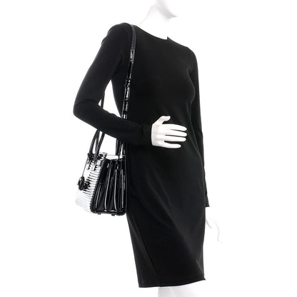 Saint Laurent Ribbed Patent Calfskin Baby Sac De Jour Black 2 of 7