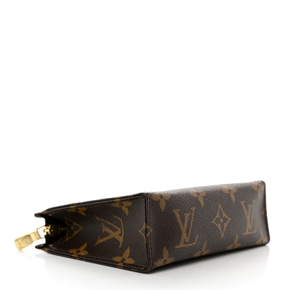 Louis Vuitton Monogram Toiletry Pouch 15 4 of 7