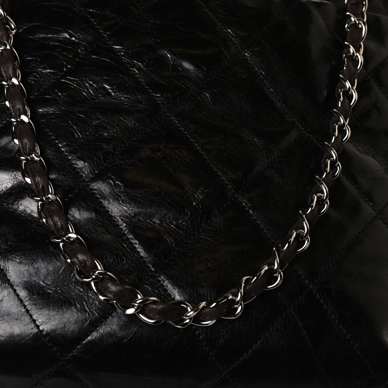 Chanel Glazed Calfskin Lambskin Portobello Tote Black 16 of 18