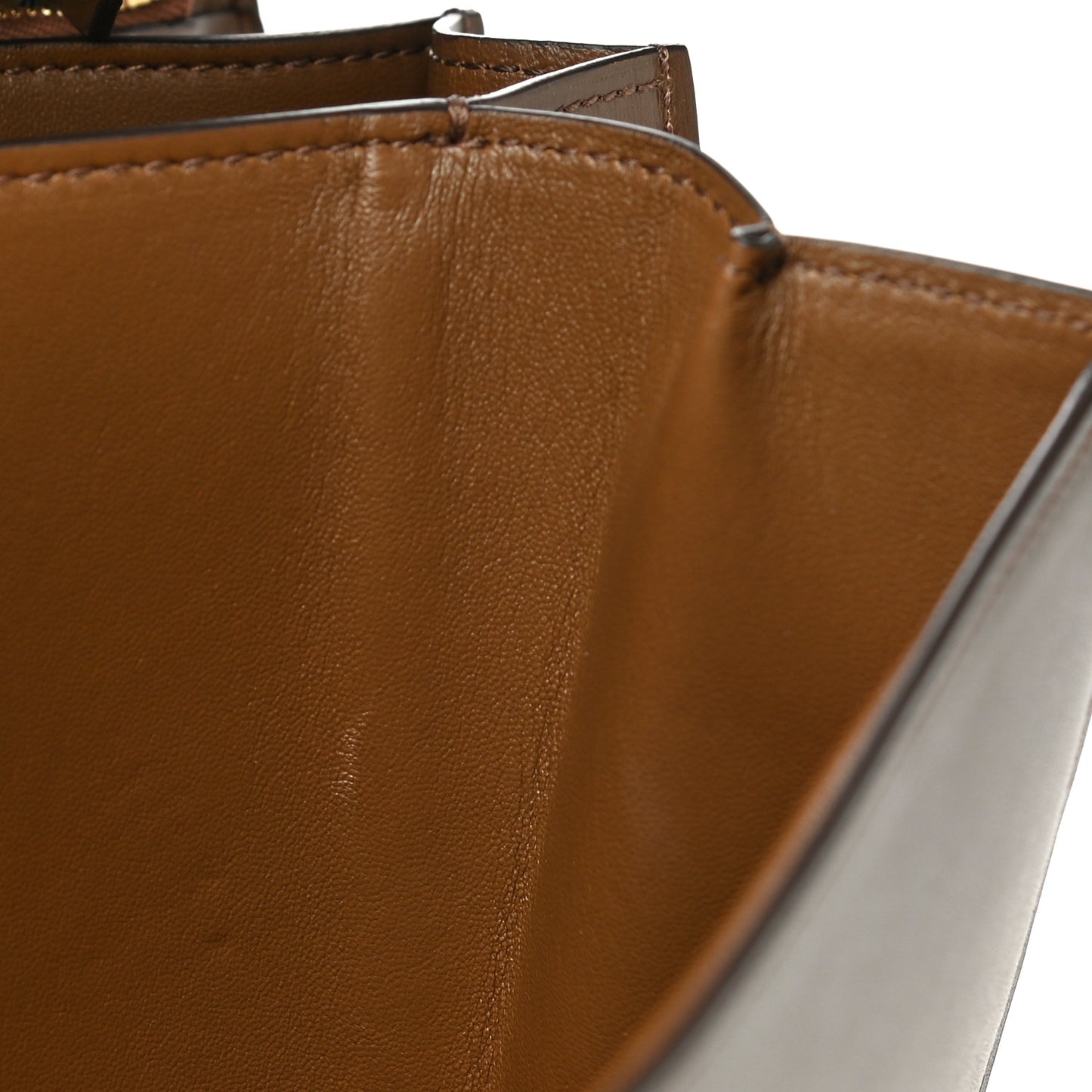Box Calfskin Medium Classic Box Flap Bag Camel
