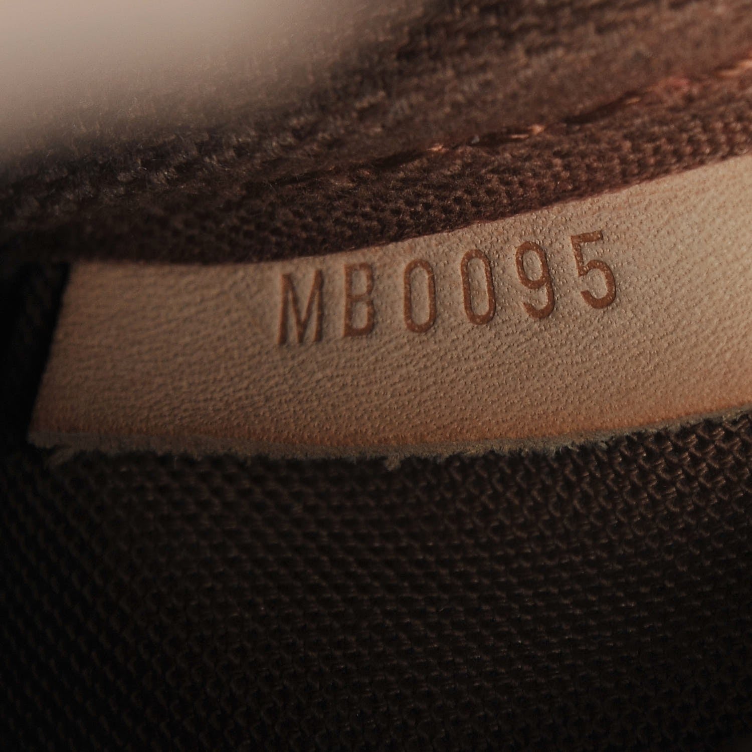 Louis Vuitton Monogram Saumur 30 8 of 8