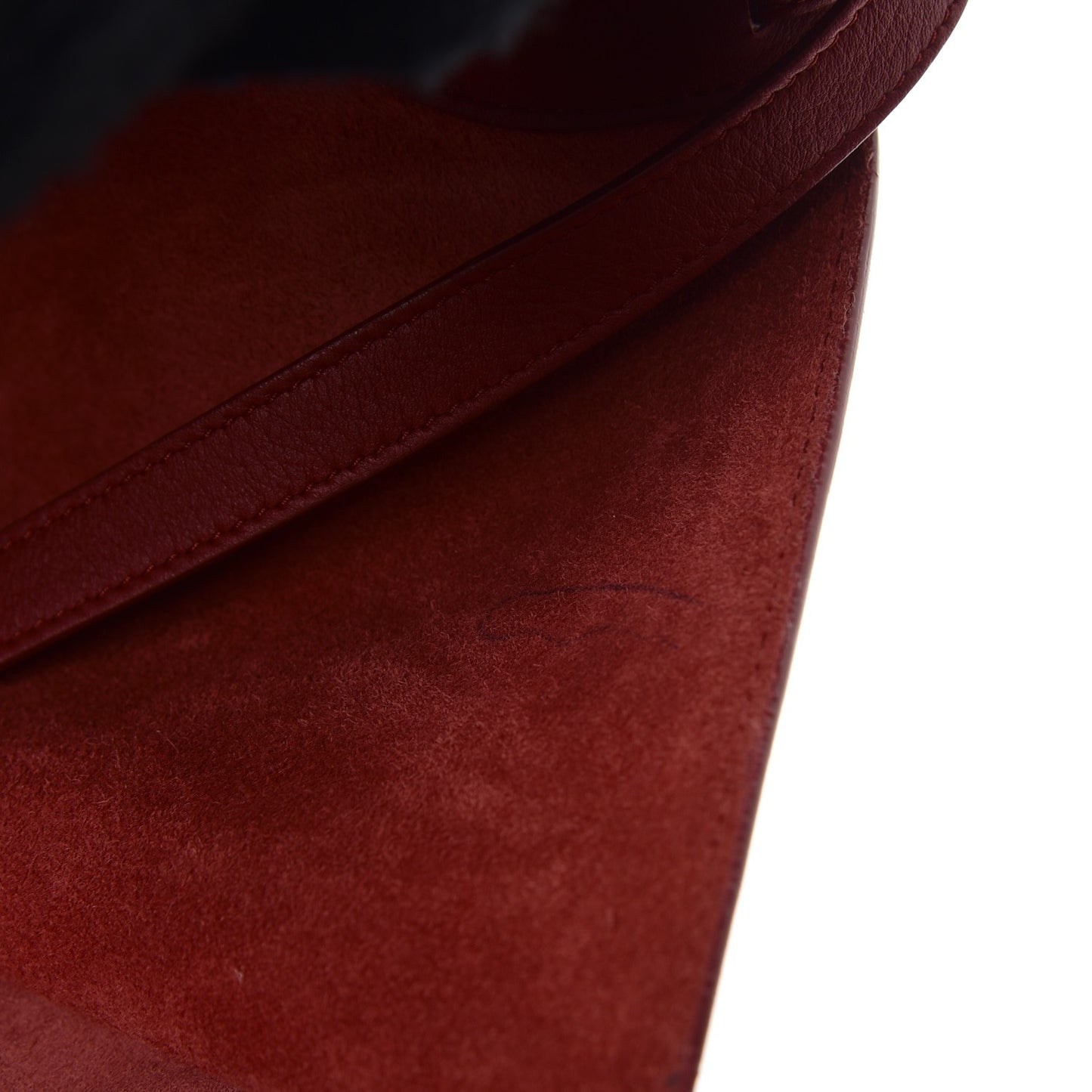 Supple Calfskin Medium Phantom Luggage Red
