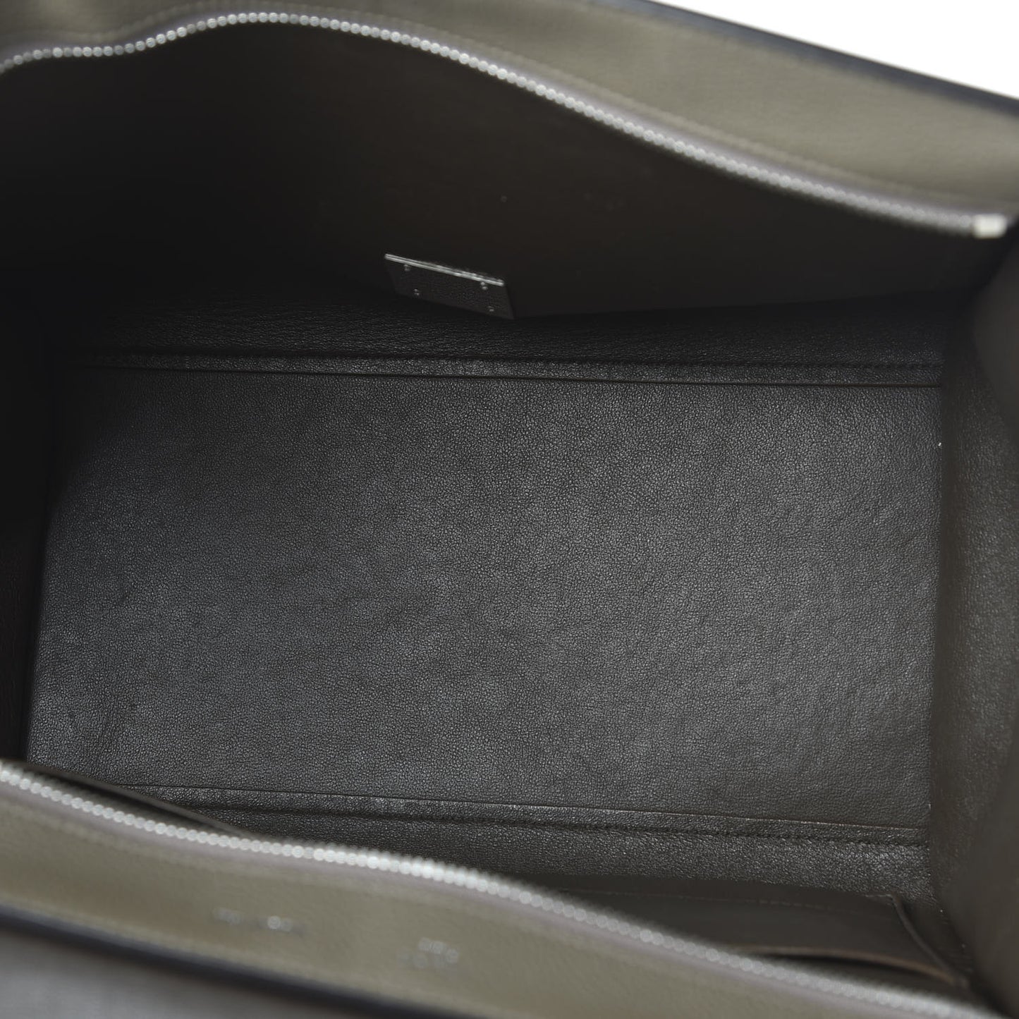 Drummed Calfskin Suede Medium Trapeze Souris