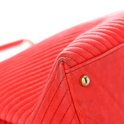 Chanel Wrinkled Lambskin Chevron Quilted Large Surpique Tote Red 8 of 31