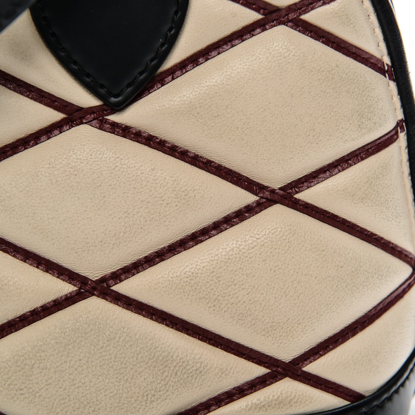 Lambskin Malletage Alma BB Natural