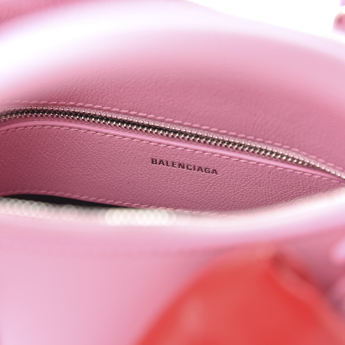 Calfskin Hello Kitty S Ville Top Handle Bag Pink