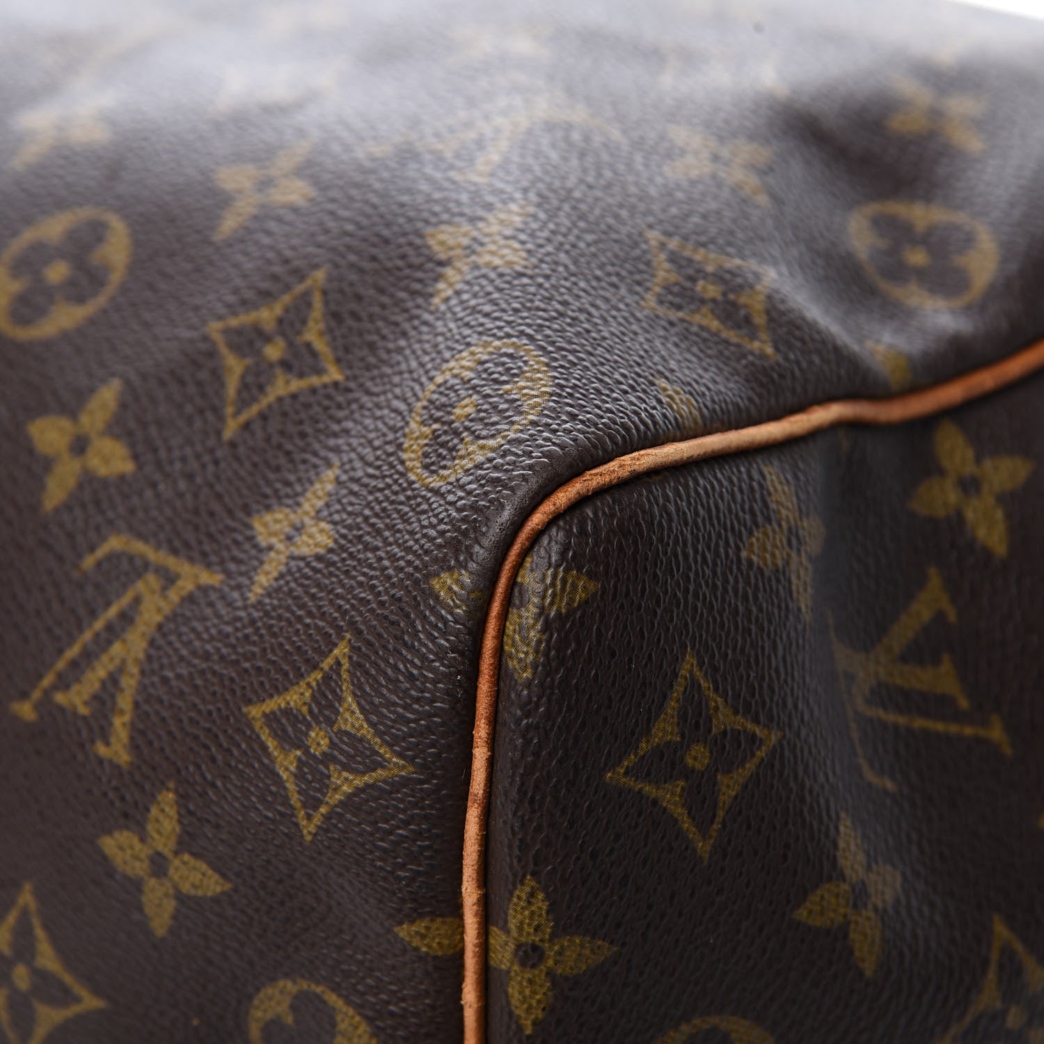 Louis Vuitton Monogram Keepall 50 11 of 19