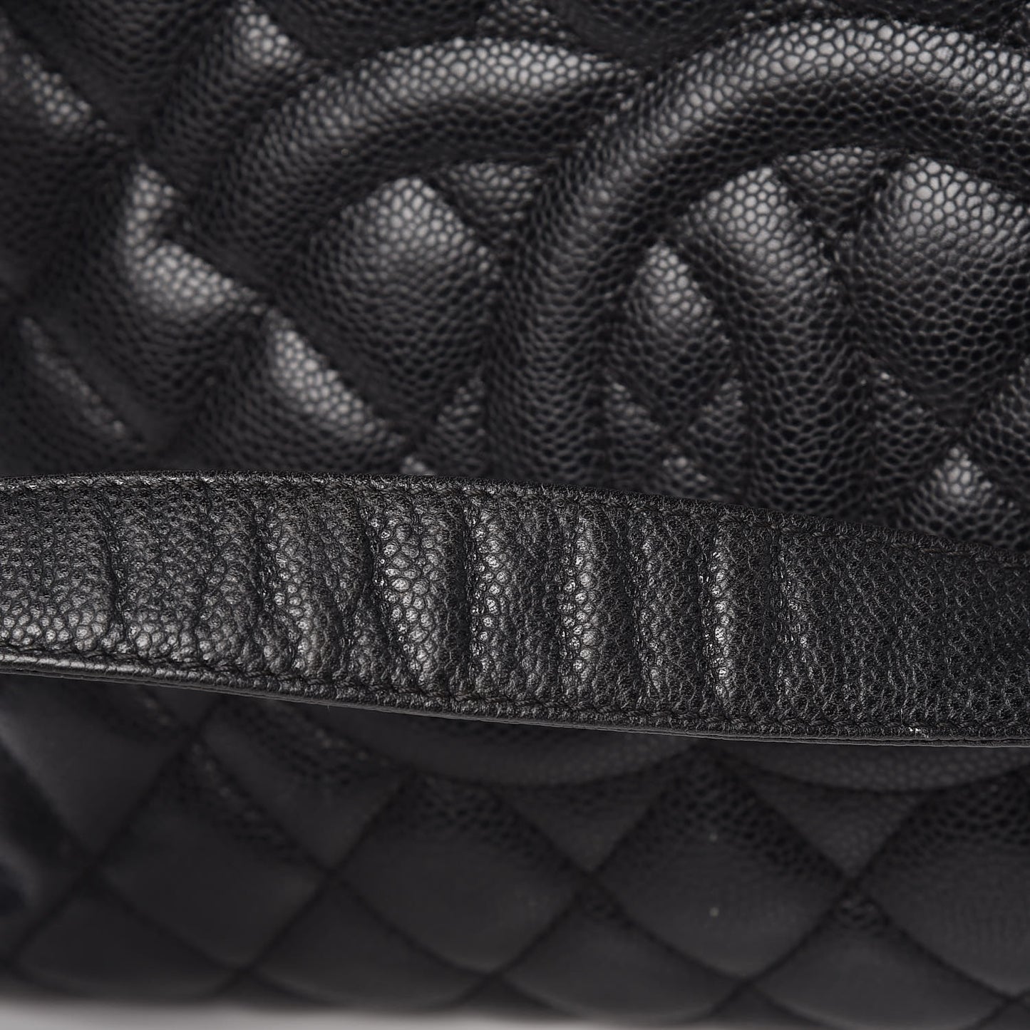 Caviar Quilted Grand Shopping Tote GST Black
