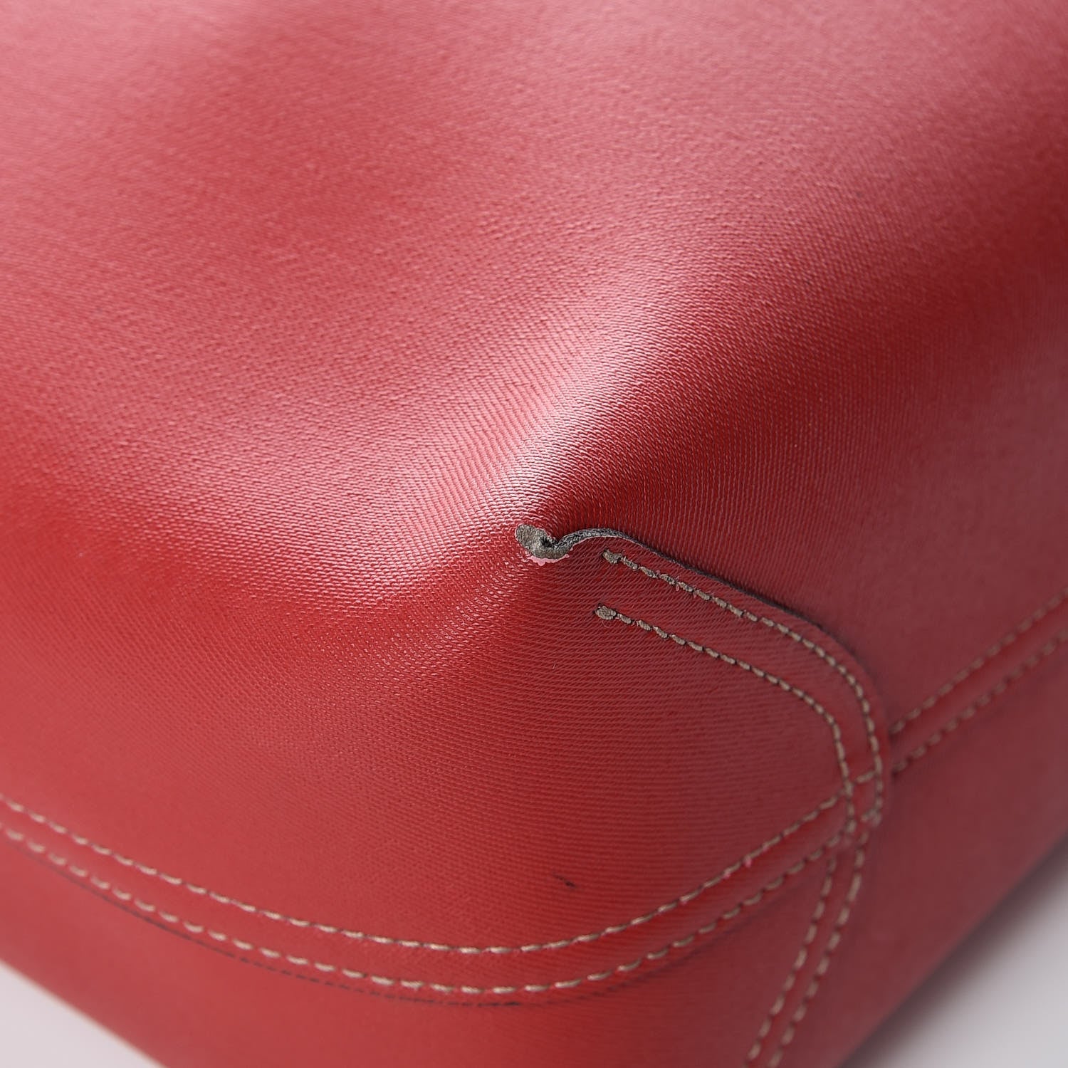 Gucci GG Supreme Monogram Medium Reversible Tote Beige Red 16 of 25