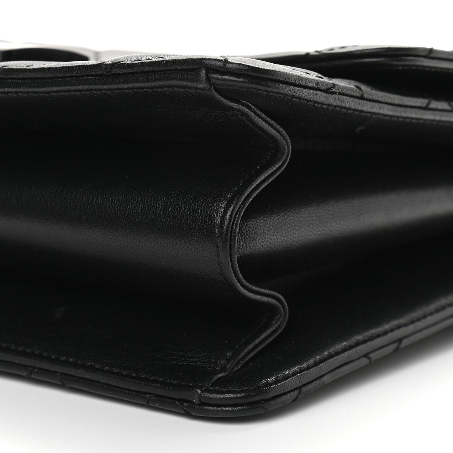 Sheepskin Quilted Large Beauty Lock Flap Black