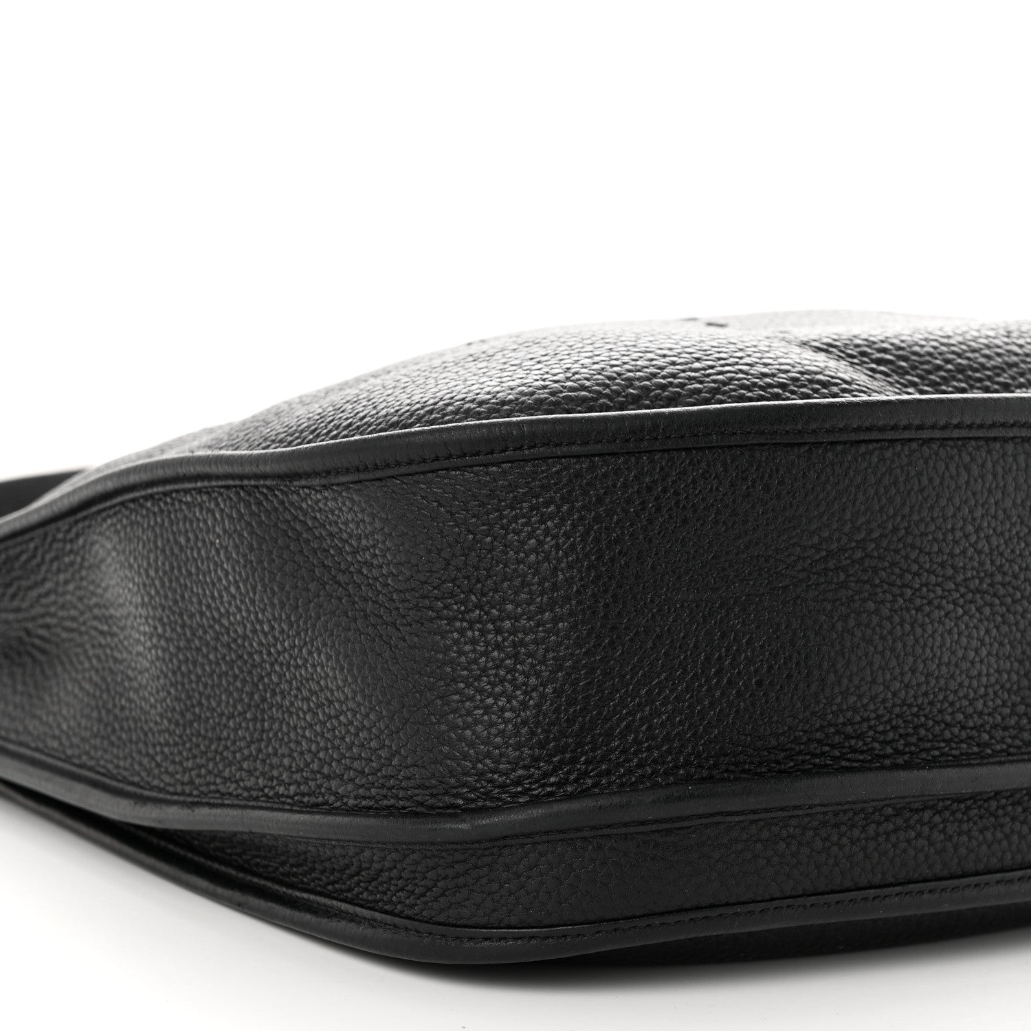 Hermes Taurillon Clemence Evelyne III GM Black 9 of 11