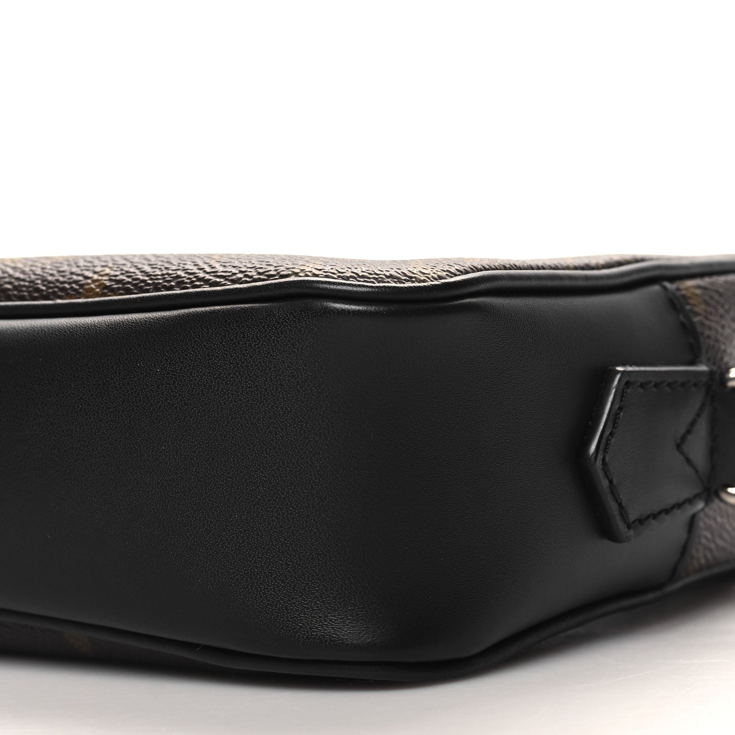 Monogram Macassar Kasai Clutch Black