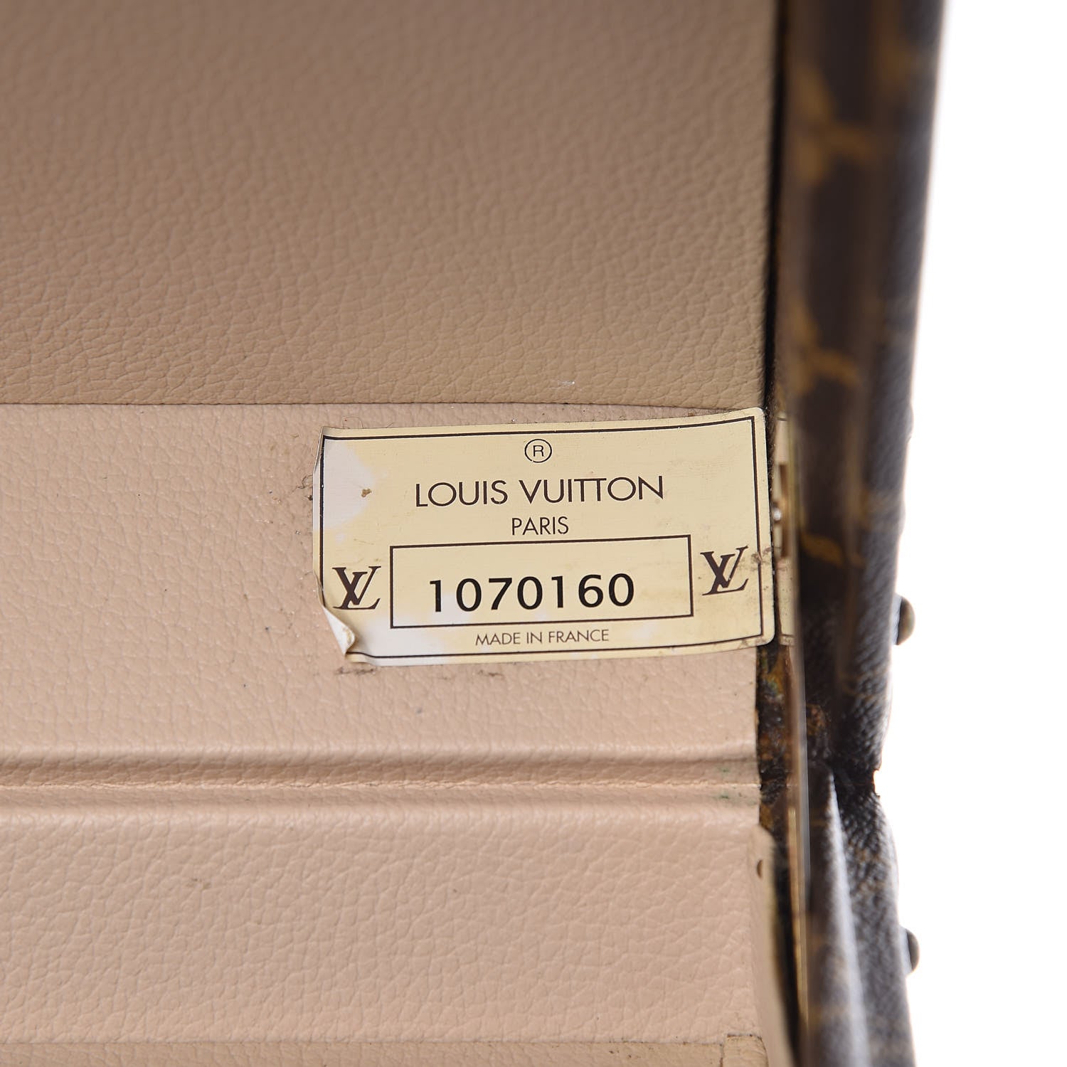 Louis Vuitton Monogram Boite Pharmacie Toiletry Case 8 of 20