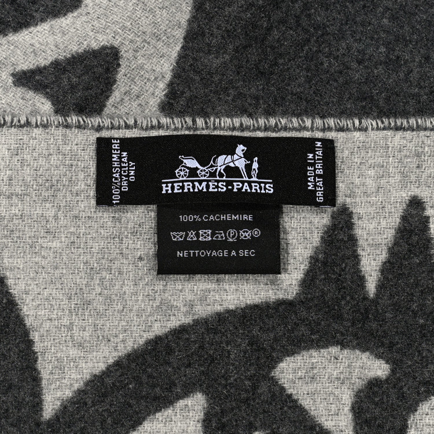 Hermes Cashmere Boucles et Camails Muffler Anthracite Gris Clair 4 of 4