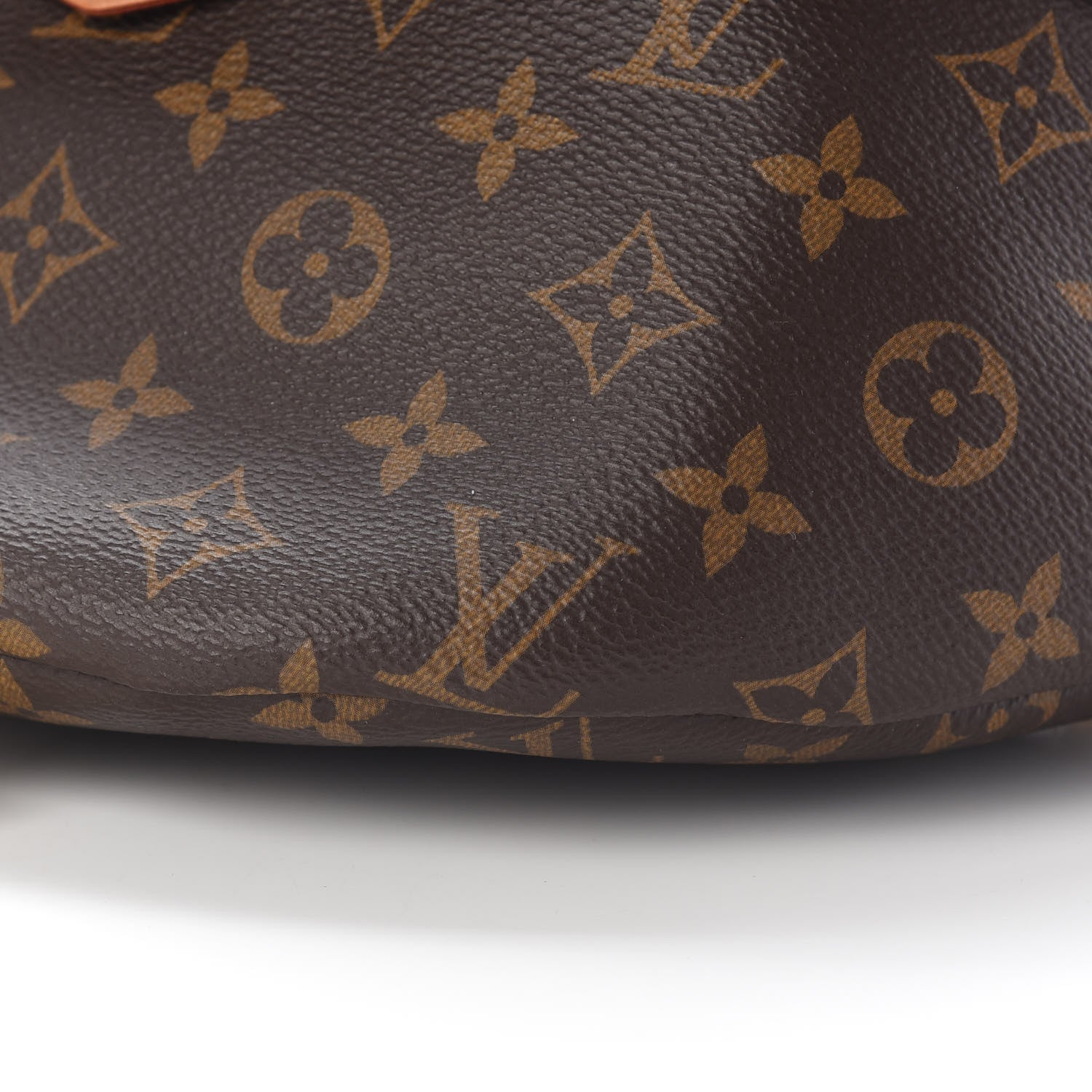 Louis Vuitton Monogram Bumbag 8 of 8