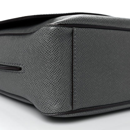 Louis Vuitton Taiga Roman MM Messenger Glacier 6 of 7